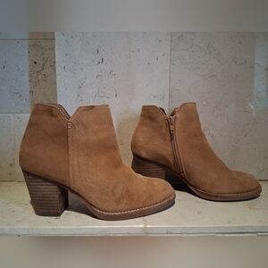 Gianni Bini‎ Tan Suede Leather Zipper Ankle Boots Womens Size 6 M